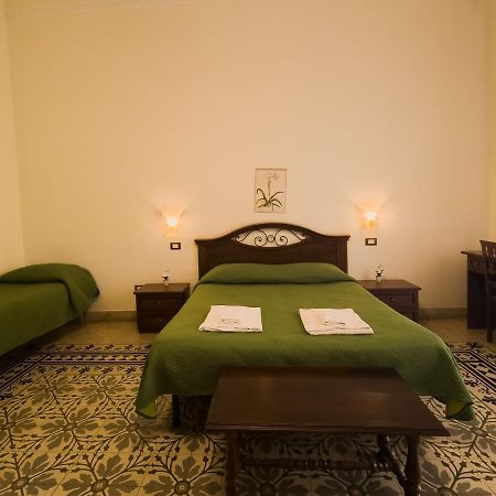 B&B Liberty Palermo Bagian luar foto