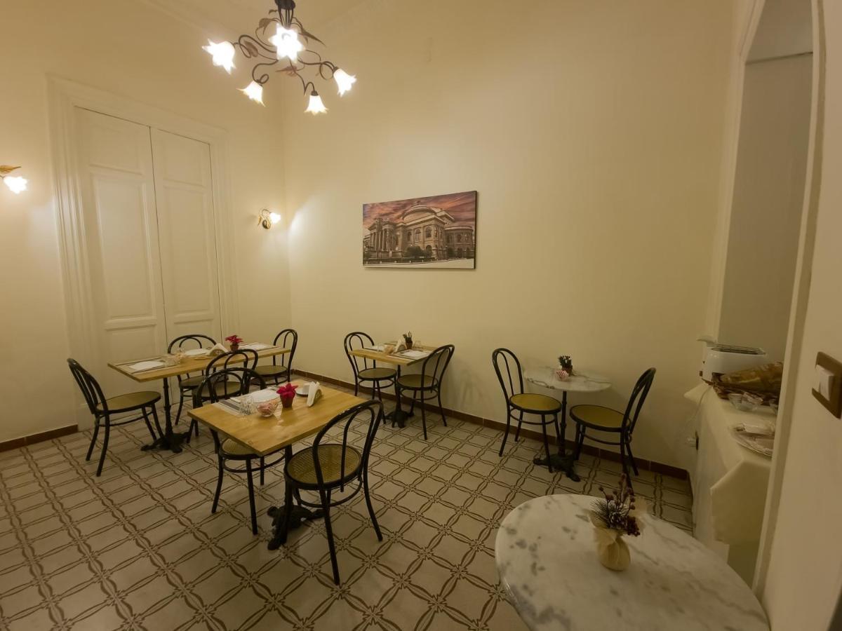 B&B Liberty Palermo Bagian luar foto