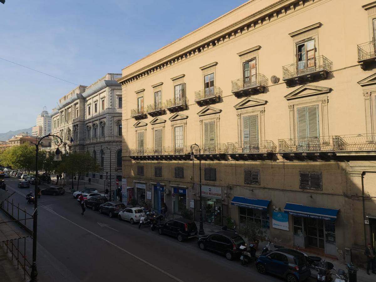 B&B Liberty Palermo Bagian luar foto